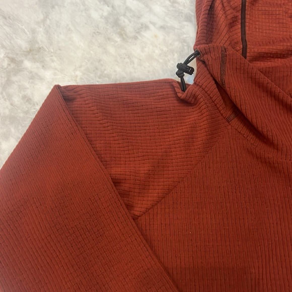 🏔️ 2024 Melanzana V2 Microgrid fleece,  Men's Medium, Canyon color. 🏔️🤎 - Picture 8 of 14